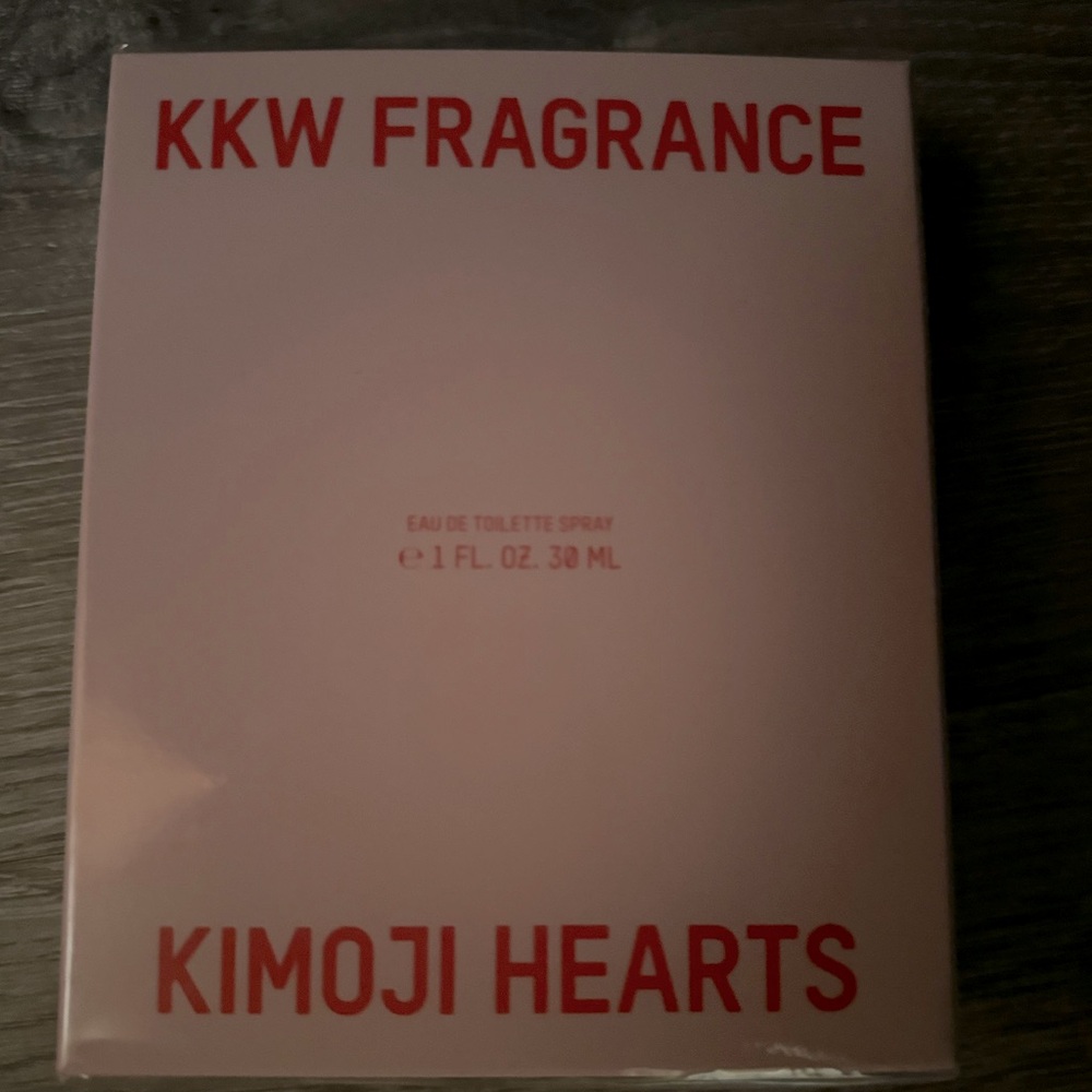 1ml unopened Kim Kardashian Kimoji heart - BFF